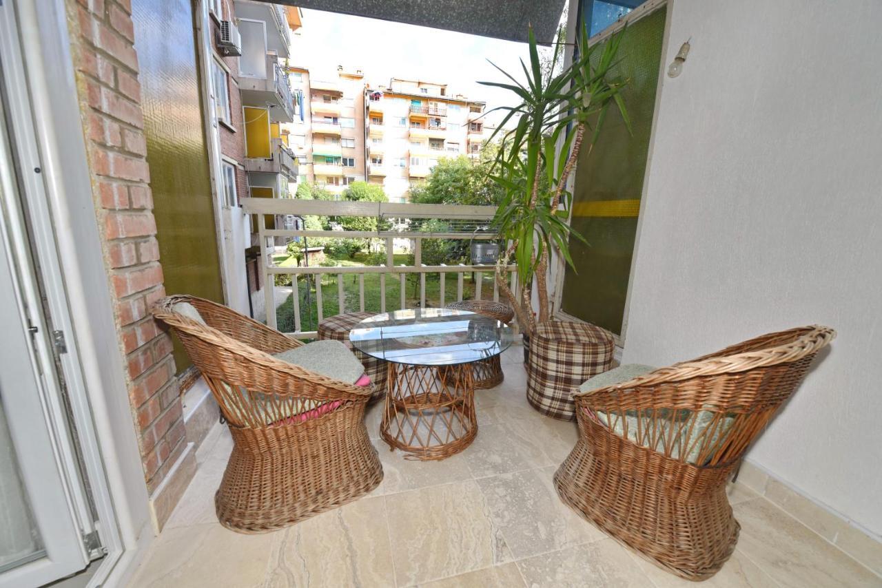 Sis 2 Bedroom 2 Bath With Free Parking In Ohrid Exteriör bild